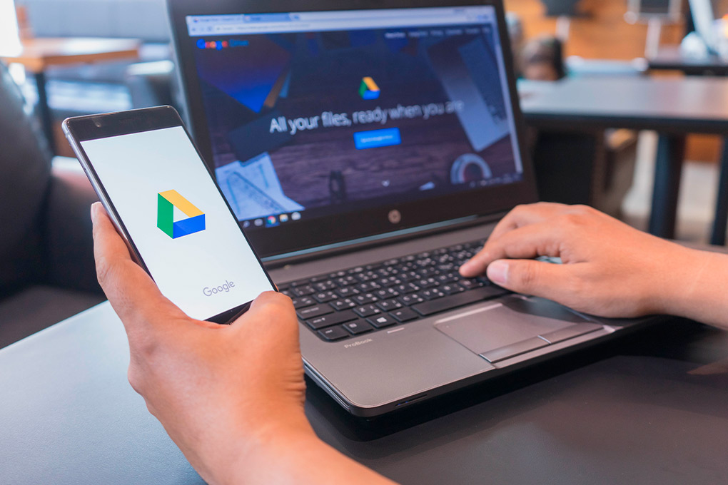 person using Google Drive 